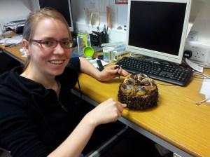 Feli cutting her birthday cake